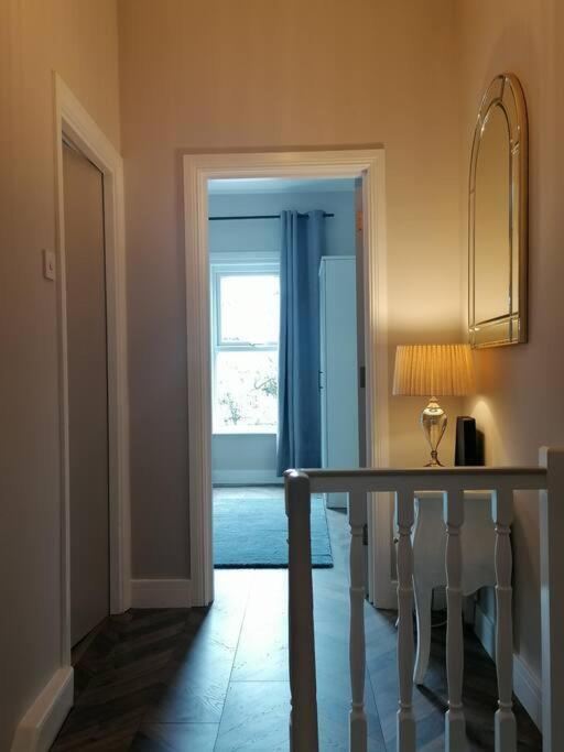 Stunning 3 Bedroom Townhouse In The Heart Of City Белфаст Екстер'єр фото